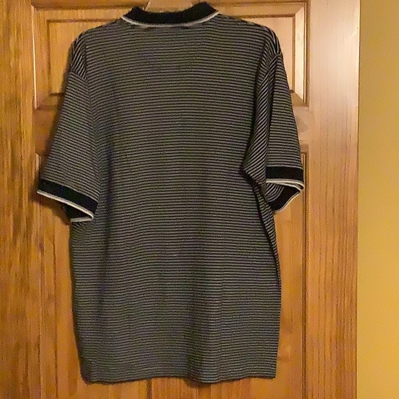 Greg Norman - Picture 2 of 6